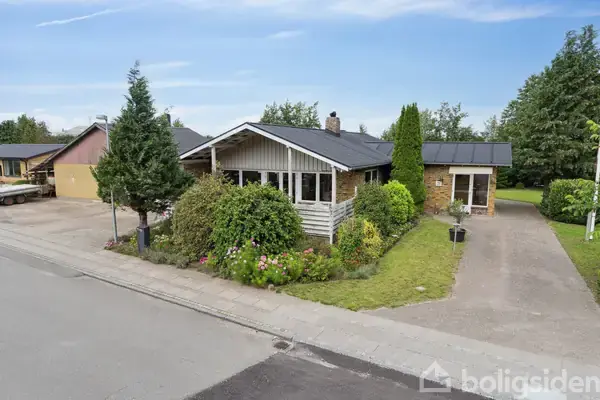 Villa på Enggårdsvej 31, 5270 Odense N