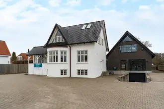 Villa på Grenåvej 121, 8240 Risskov