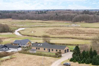Villa på Stoubæk Parken 15, Hodsager, 7490 Aulum