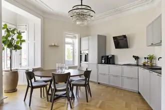 Ejerlejlighed på Strandvejen 38, 1. th., 2900 Hellerup