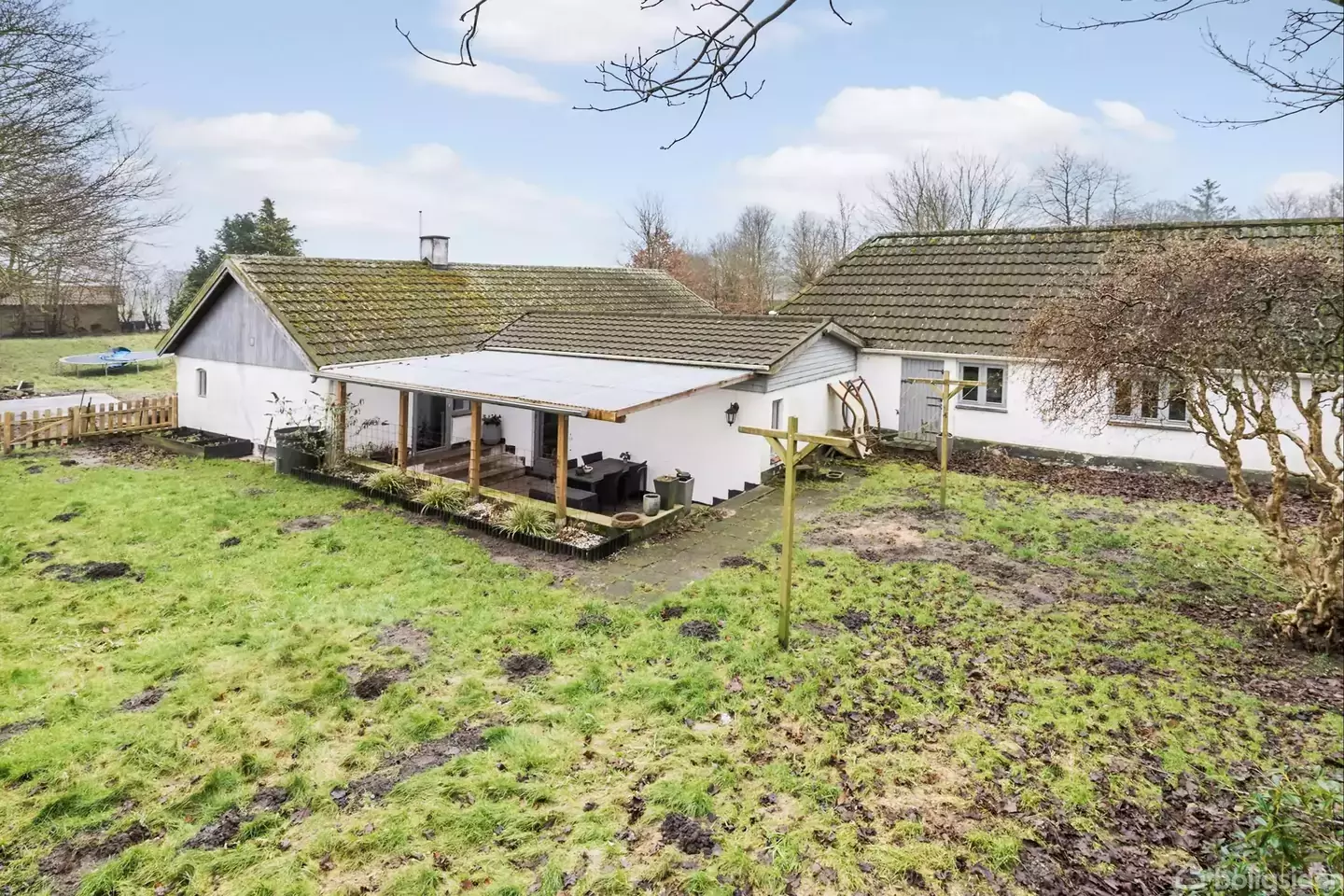 Villa på Kirkevej 8, 8765 Klovborg