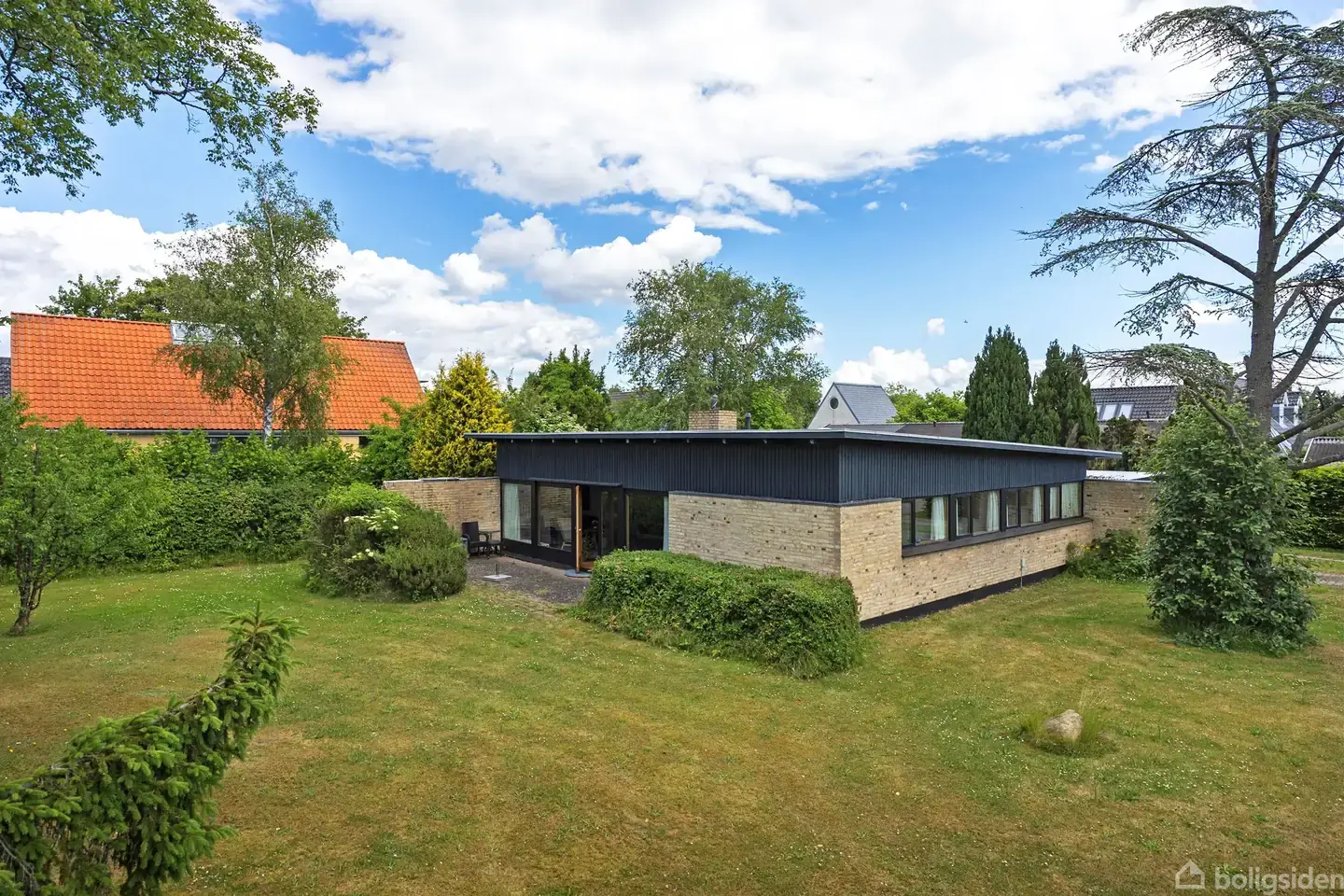 Dragør Nordstrand - mindre 60er villa (fladt tag - gule sten) til modernisering og evt. tilbygning (eller byggegrund)