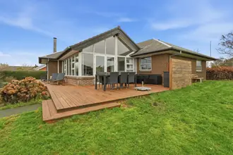 Villa på Vangen 15, Tarp, 6715 Esbjerg N