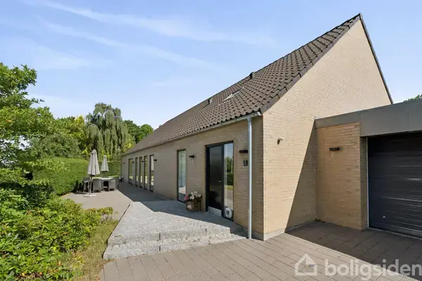 Villa på Egå Mosevej 18, 8250 Egå