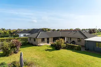 Villa på Hulvejen 171, Mastrup, 9530 Støvring