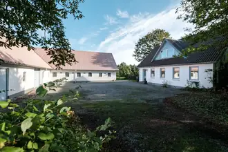 Landejendom på Brandbjergvej 13, Brandbjerg, 7300 Jelling