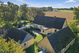 Villa på Stavnstrupvej 1, Staunstrup, 4733 Tappernøje