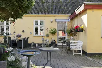 Villa på Stavnstrupvej 1, Staunstrup, 4733 Tappernøje