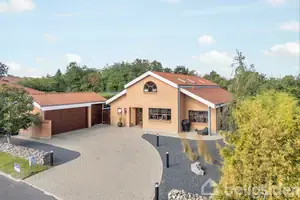 Villa på Hulvejen 12, 9530 Støvring