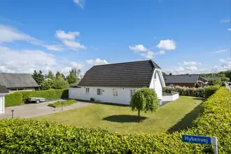 Villa på Hybenvej 11, 9440 Aabybro