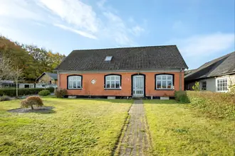 Villa på Møllevej 32, Lunge, 5591 Gelsted