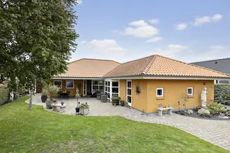 Villa på Ribsvej 17, 4230 Skælskør