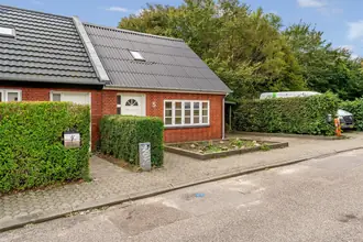 Villa på Mellemvangs Alle 5, 6705 Esbjerg Ø