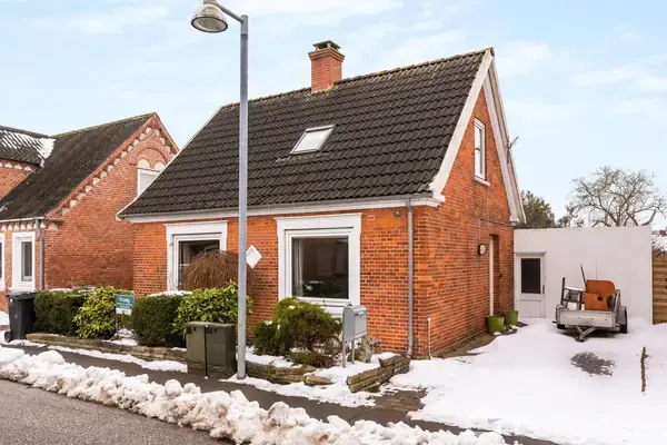 Villa på Søndergade 16, 4863 Eskilstrup