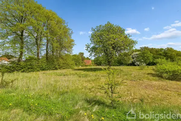 Helårsgrund på Vaarstvej 219, 9260 Gistrup