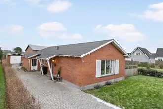 Villa på Limfjordsvej 26, 9370 Hals