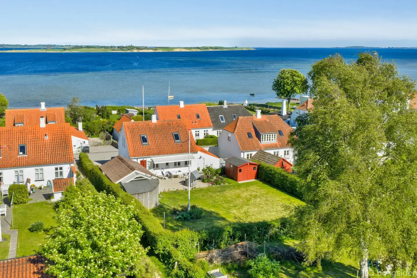 Klassisk villa i Dyreborg, 127 m2 med havudsigt