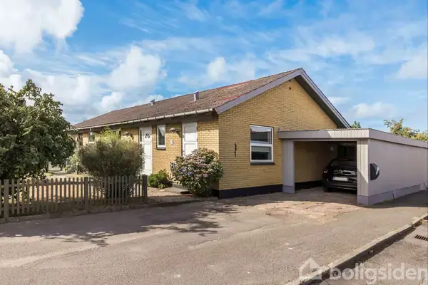 Villa på Pilegårdsvej 1, 3700 Rønne