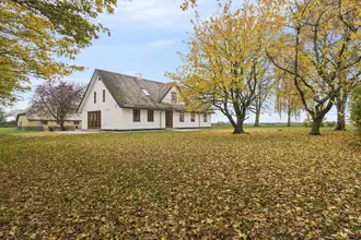 Villa på Østrupvej 2, Glud, 7130 Juelsminde