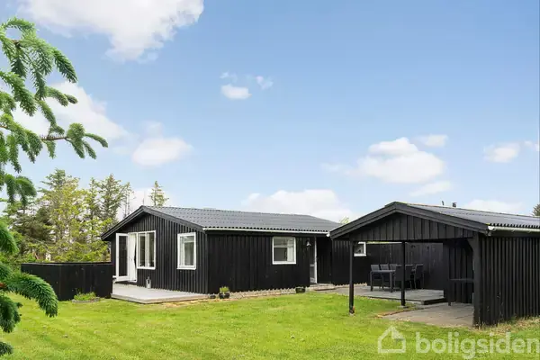 Fritidsbolig på Kristavej 19, 9480 Løkken