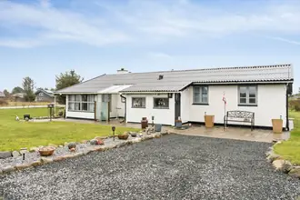 Fritidshus på Møllebakkevej 40, Lønstrup, 9800 Hjørring