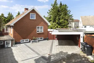 Villa på Tassovænget 8, Hjallese, 5260 Odense S