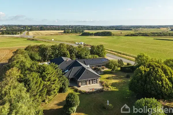Villa på Gislumvej 94, 9600 Aars