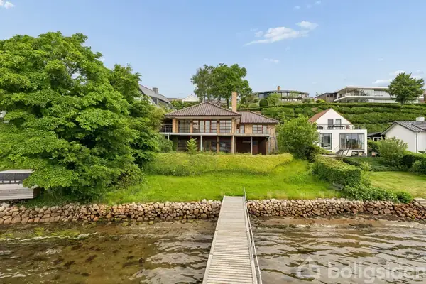 Villa på Strandvejen 22, 7120 Vejle Øst