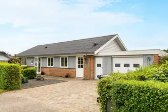 Villa på Nedermarken 25, 8850 Bjerringbro