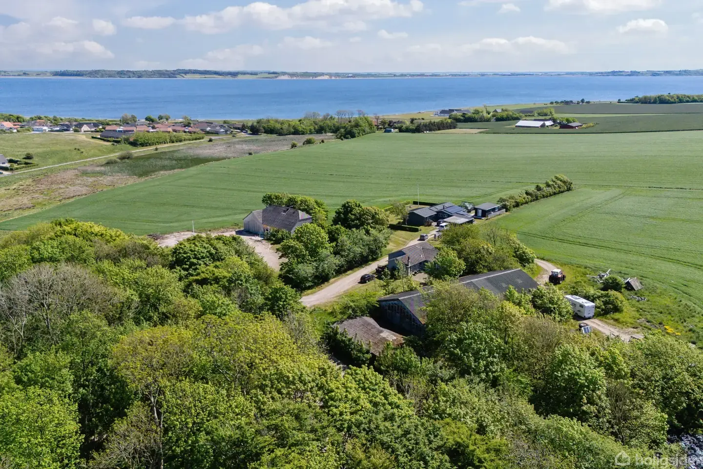 Landejendom på Sennelsvej 24, 7700 Thisted