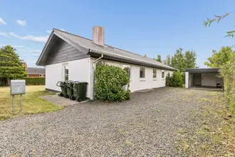 Villa på Skoletoften 15, 8420 Knebel