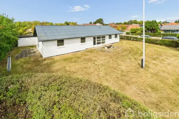 Villa på Skoletoften 15, 8420 Knebel