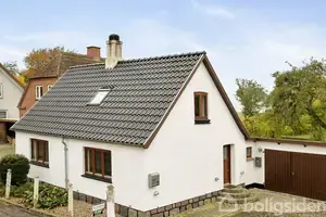 Villa på Fanefjord Kirkevej 26, 4792 Askeby