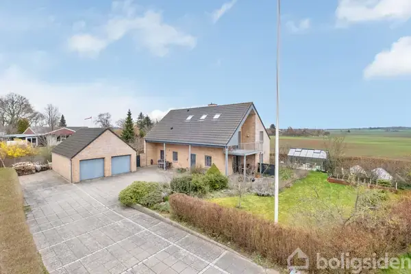 Villa på Hallingvej 24, 8300 Odder