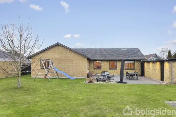 Villa på Udegårdsvej 15, 9970 Strandby