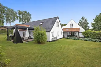 Landejendom på Odinsvej 16, 8881 Thorsø