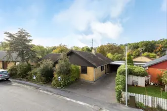 Villa på Jens Koefoeds Vej 2, Sorthat-Muleby, 3700 Rønne