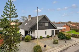 Villa på Karinevej 11, 6800 Varde