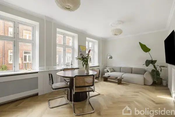 Ejerlejlighed på Dronningensgade 67, st., 5000 Odense C