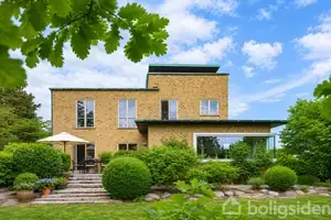 Villa på Rosavej 5, 2930 Klampenborg