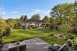 Villa på Rødkløvervej 15, 9430 Vadum
