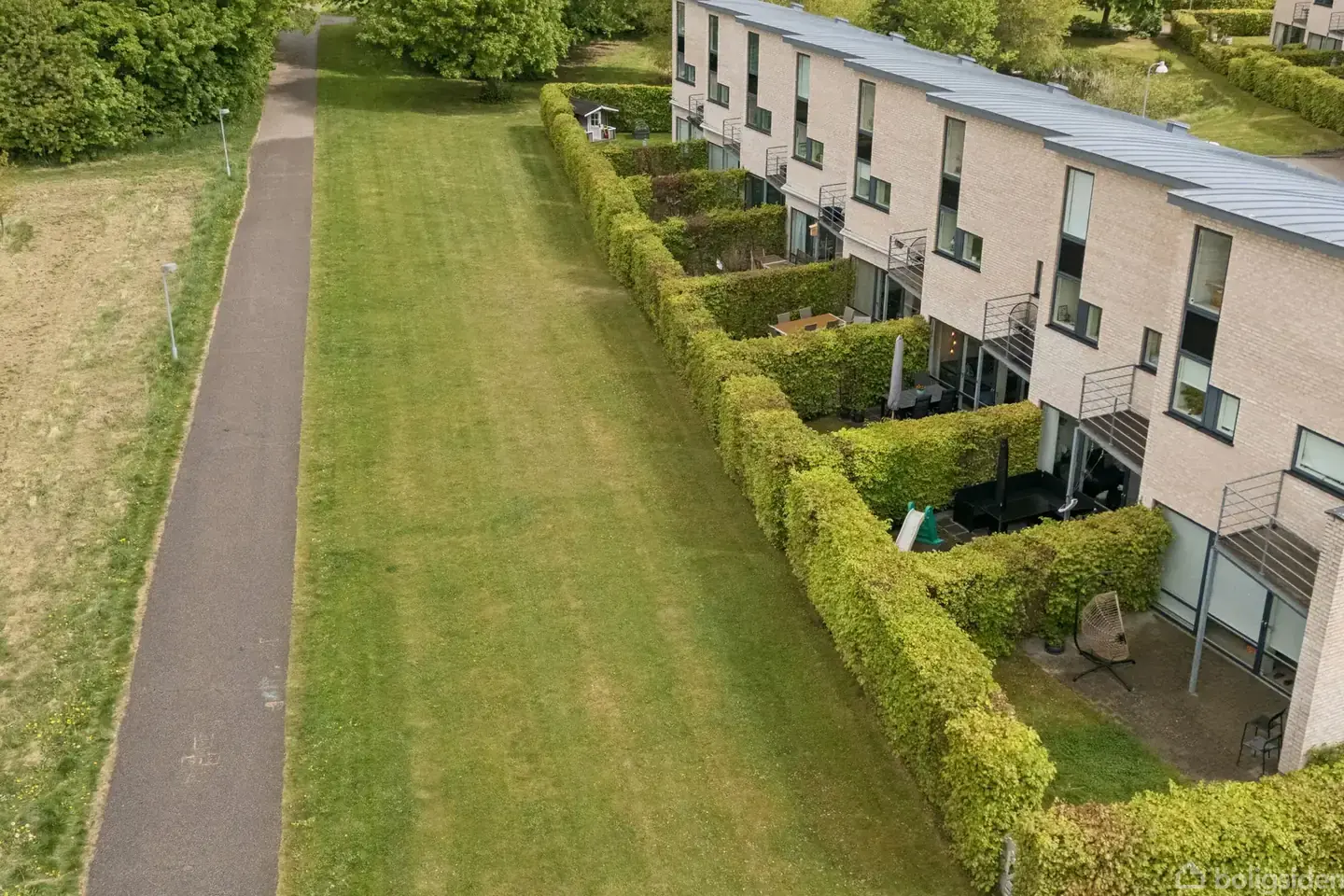 Super velholdt og eftertragtet rækkehus