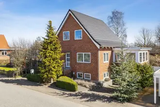 Villa på Jernbanegade 64, 9560 Hadsund