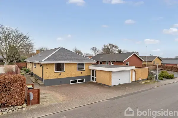 Villa på Parallelvej 10, 7260 Sønder Omme