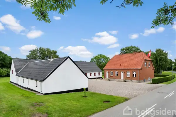 Landejendom på Finderupvej 122, 8800 Viborg