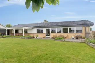 Villa på Tulipanhaven 26, Smørumnedre, 2765 Smørum