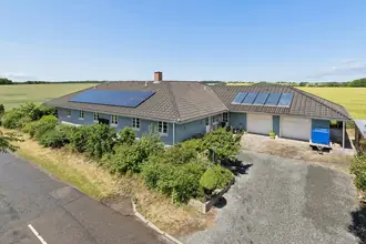 Villa på Bilsbækvej 76, Ørting, 8300 Odder