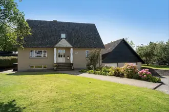 Villa på Ellingevej 67, 5540 Ullerslev