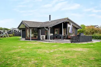 Fritidshus på Lærkevænget 8, 8340 Malling