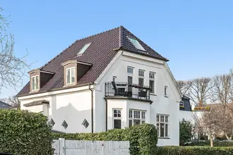 Villa på Jacobsens Alle 5, 2900 Hellerup